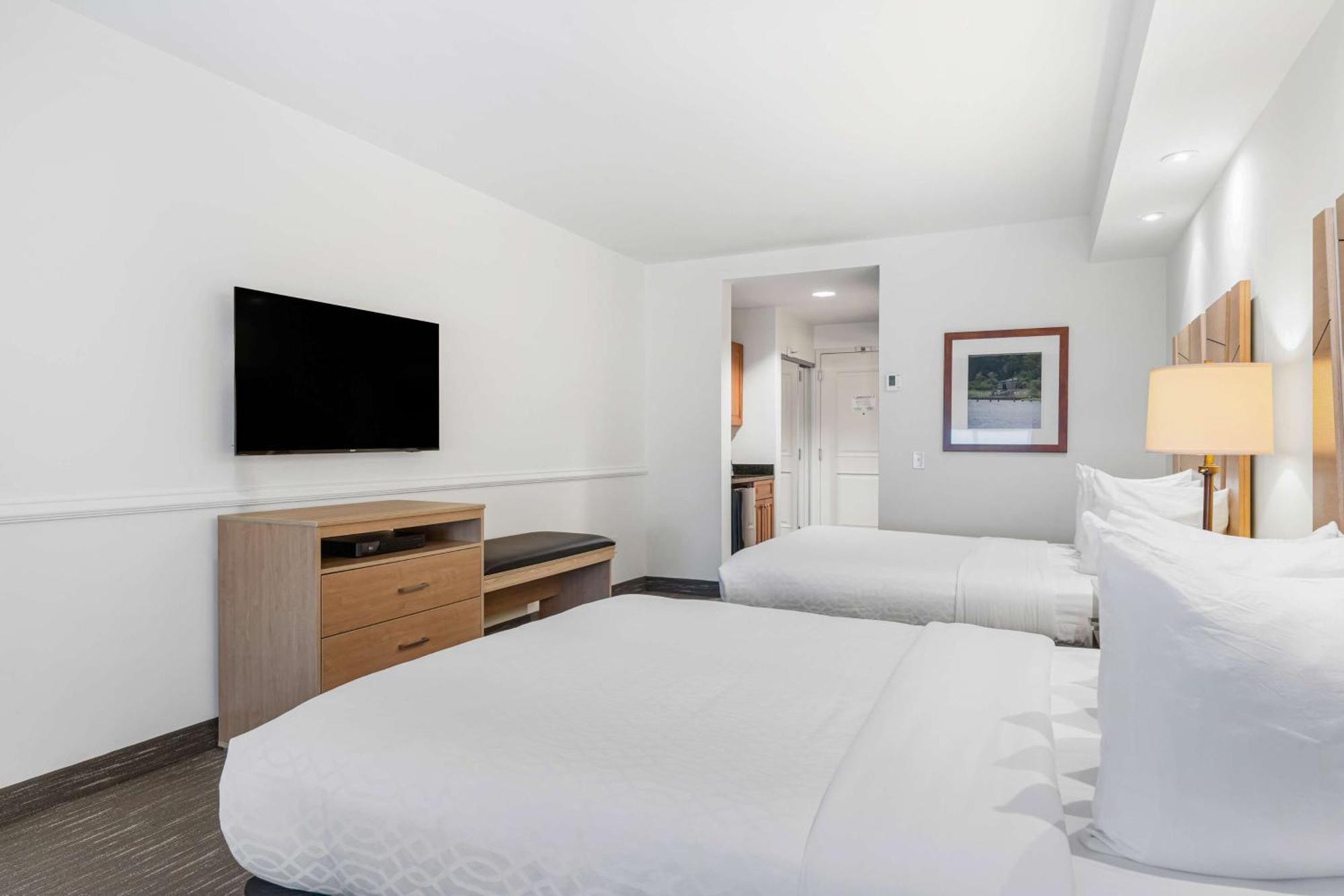 Best Western Plus Westgate Inn And Suites Leland Ngoại thất bức ảnh