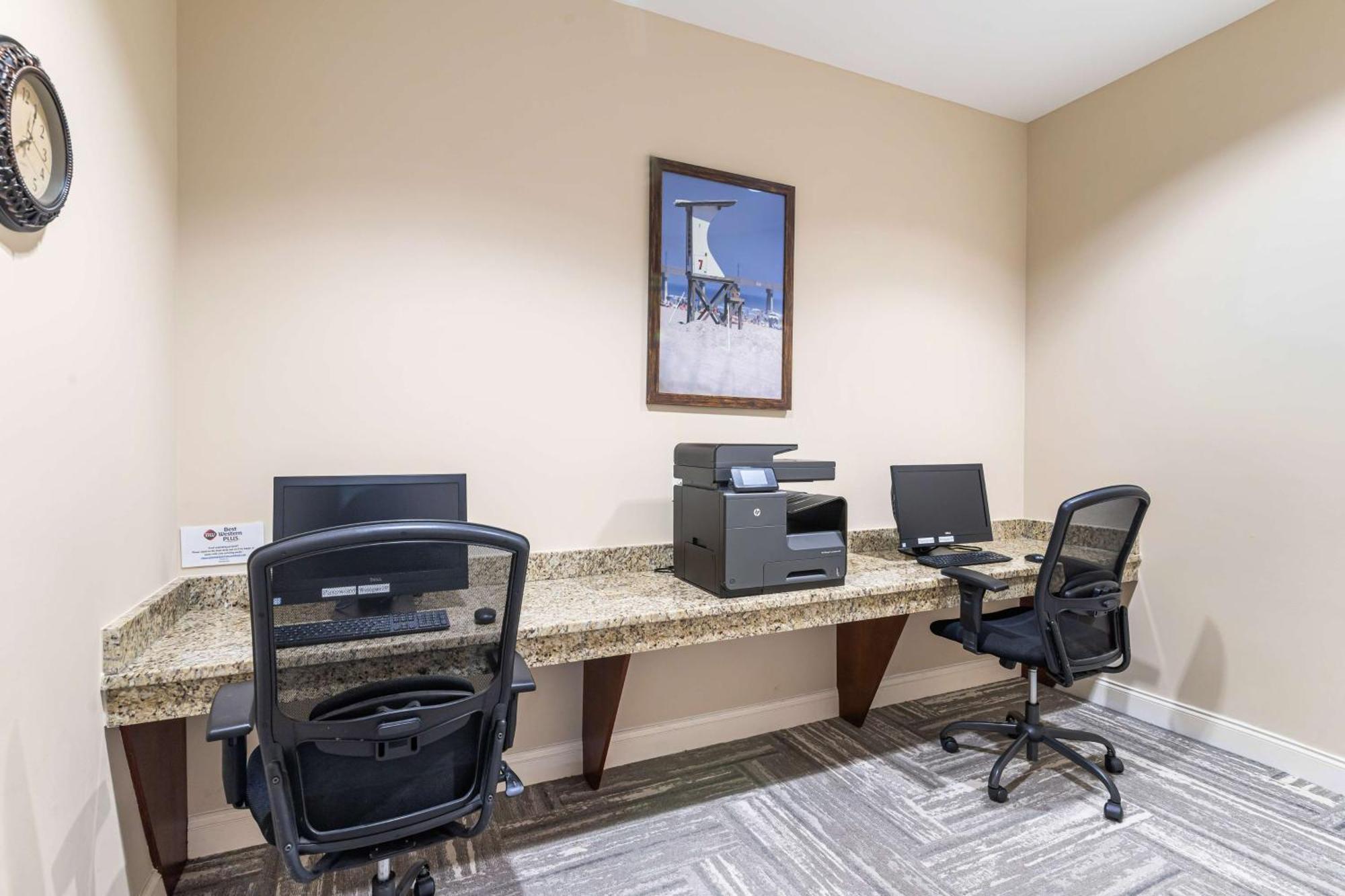 Best Western Plus Westgate Inn And Suites Leland Ngoại thất bức ảnh